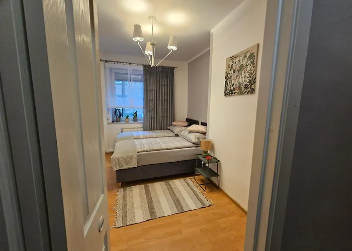 Apartamento Mieszkanie Czestochowska 9 *